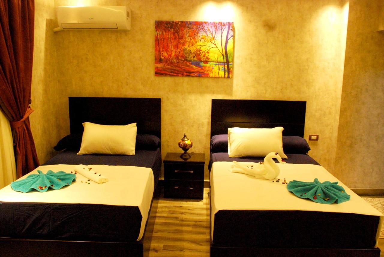 Pyramids Planet Hotel Ghatati ภายนอก รูปภาพ