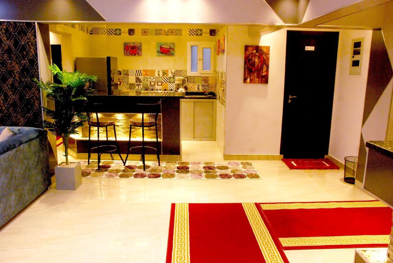 Pyramids Planet Hotel Ghatati ภายนอก รูปภาพ
