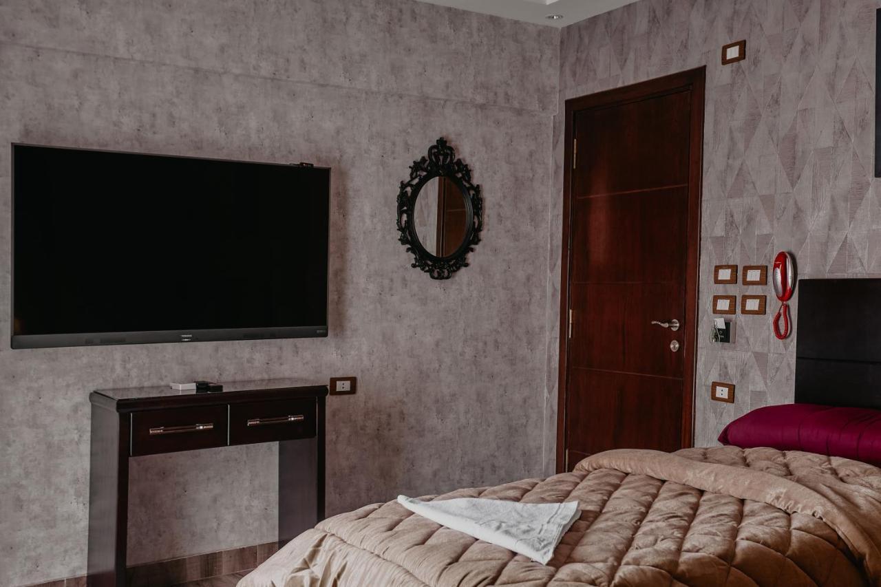 Pyramids Planet Hotel Ghatati ภายนอก รูปภาพ